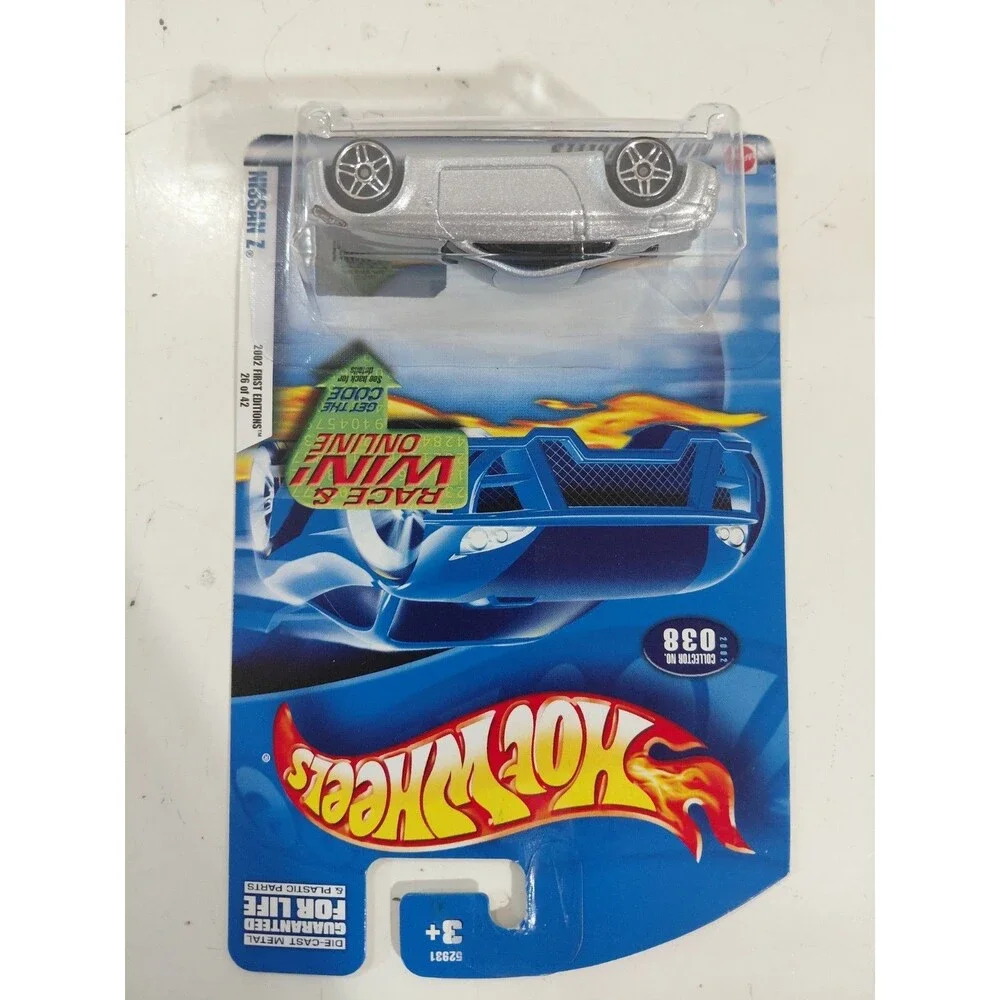 NIP Hot Wheels 2002 First Edition 1:64 Die Cast Nissan 350z Sports Car